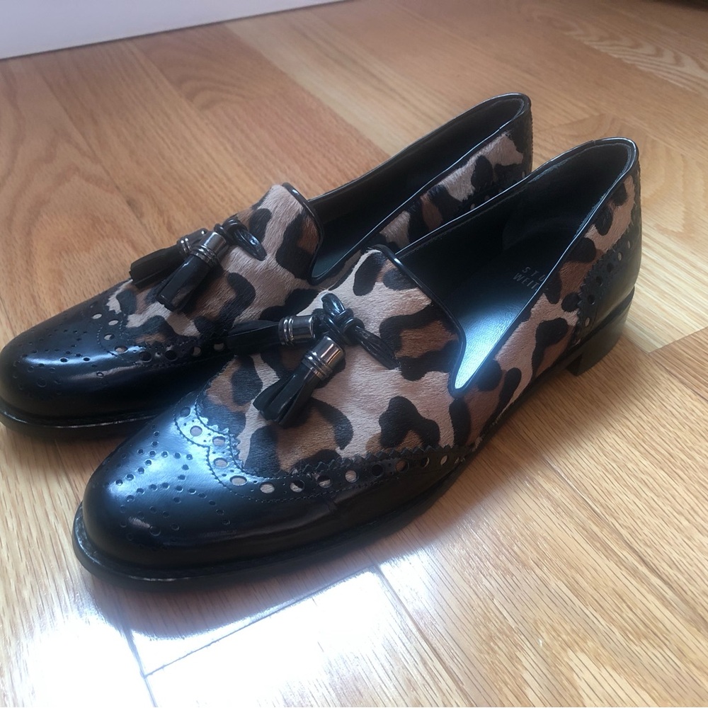 Stuart Weitzman Women's Leopard Print Tassel Loafers in  Black & Brown